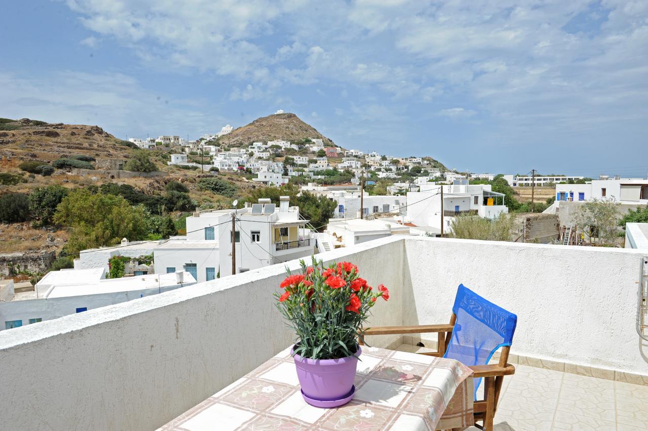 Morfeas Hotel Трипити Екстериор снимка